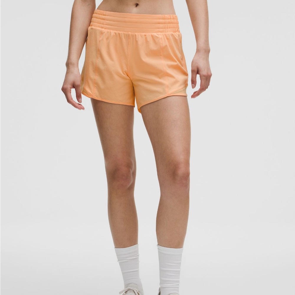 Lululemon Hotty Hot Short 4”